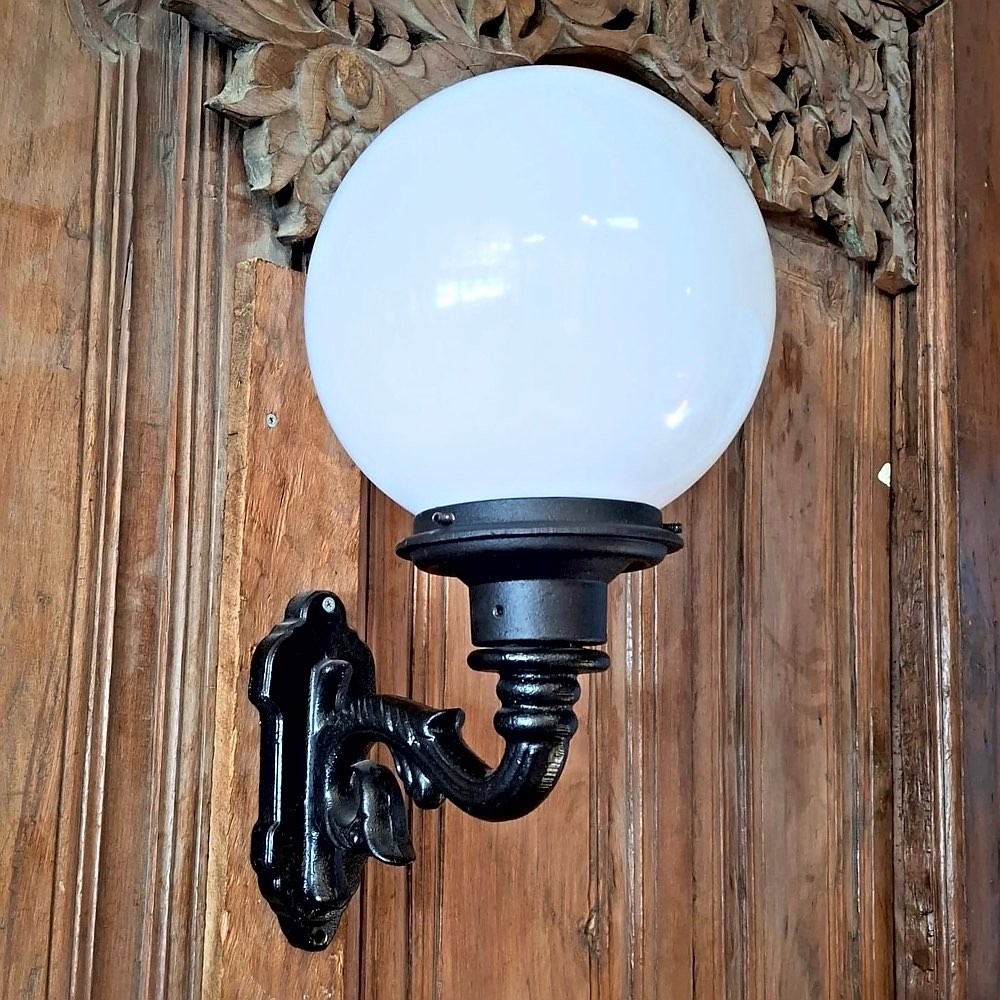 E319. S-wandarm klein + lumina globe laterne 25. Höhe: 53 cm.