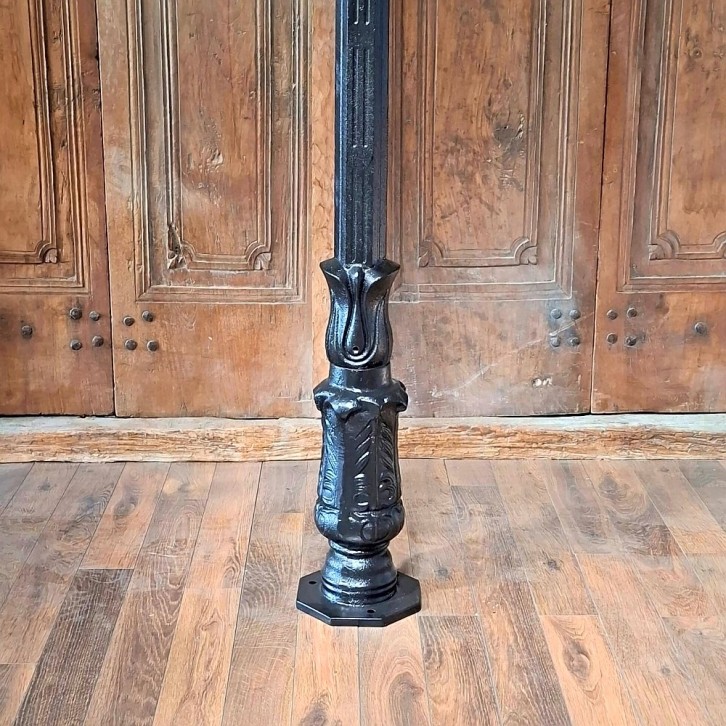 E303. Plantdeco extra groß + klassische leiterstege + lumina globe laterne 25. Höhe: 199 cm.